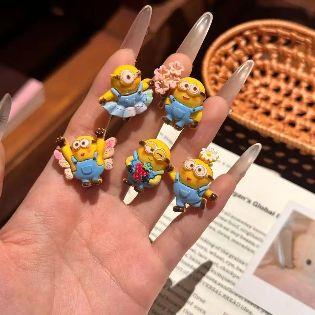 5pcs/10pcs Cute Resin Minions  - Resin Vat recension och pris